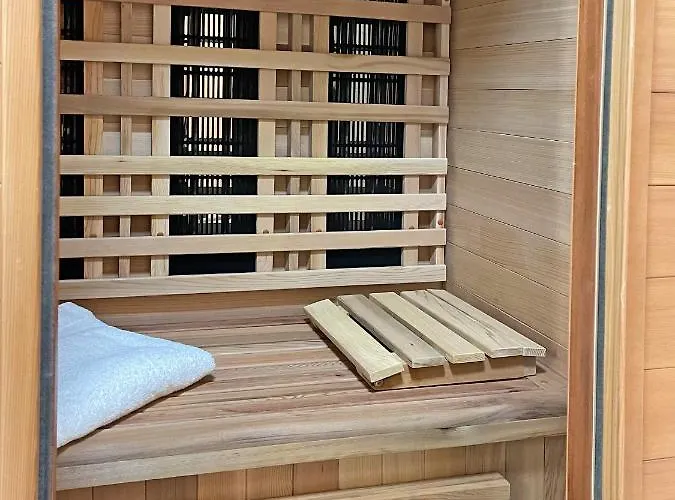 Holiday Home Tgantieni Ski-In Ski-Out-Lenzerheide *